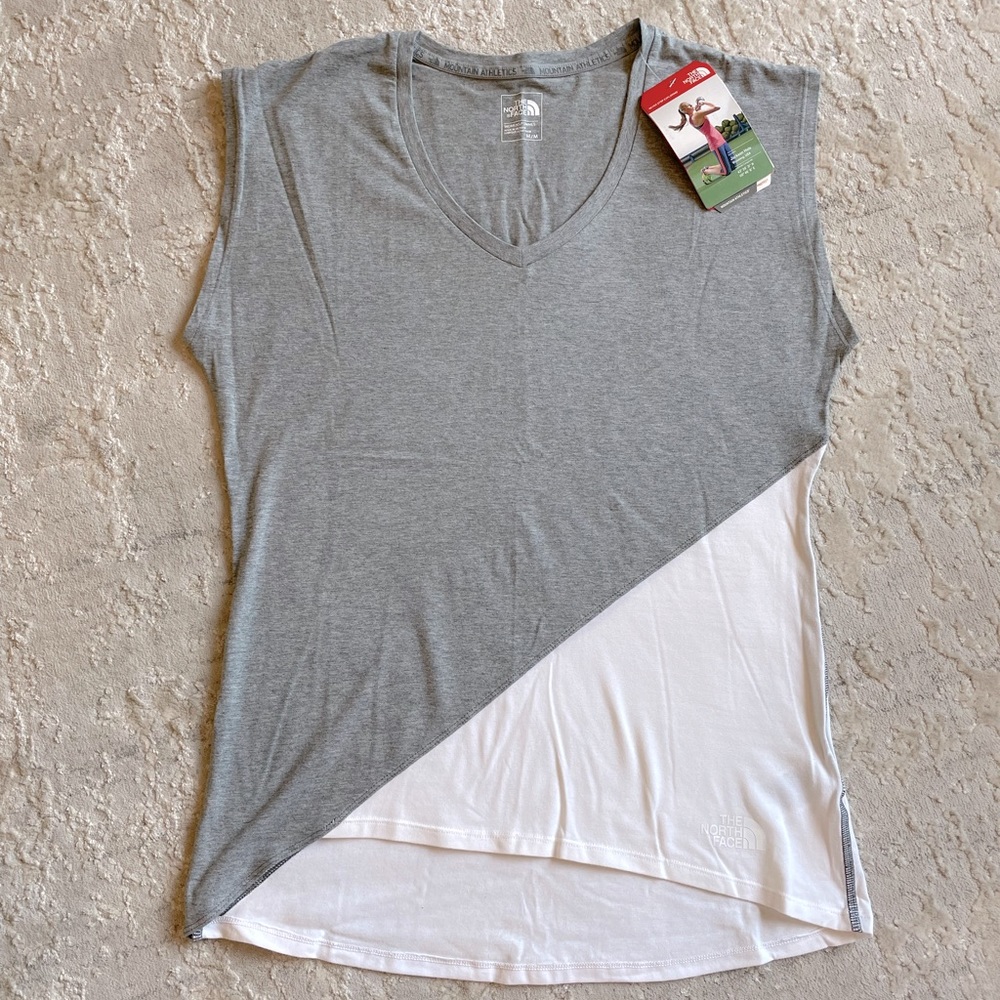 North Face W Nueva Shirt NWT Medium